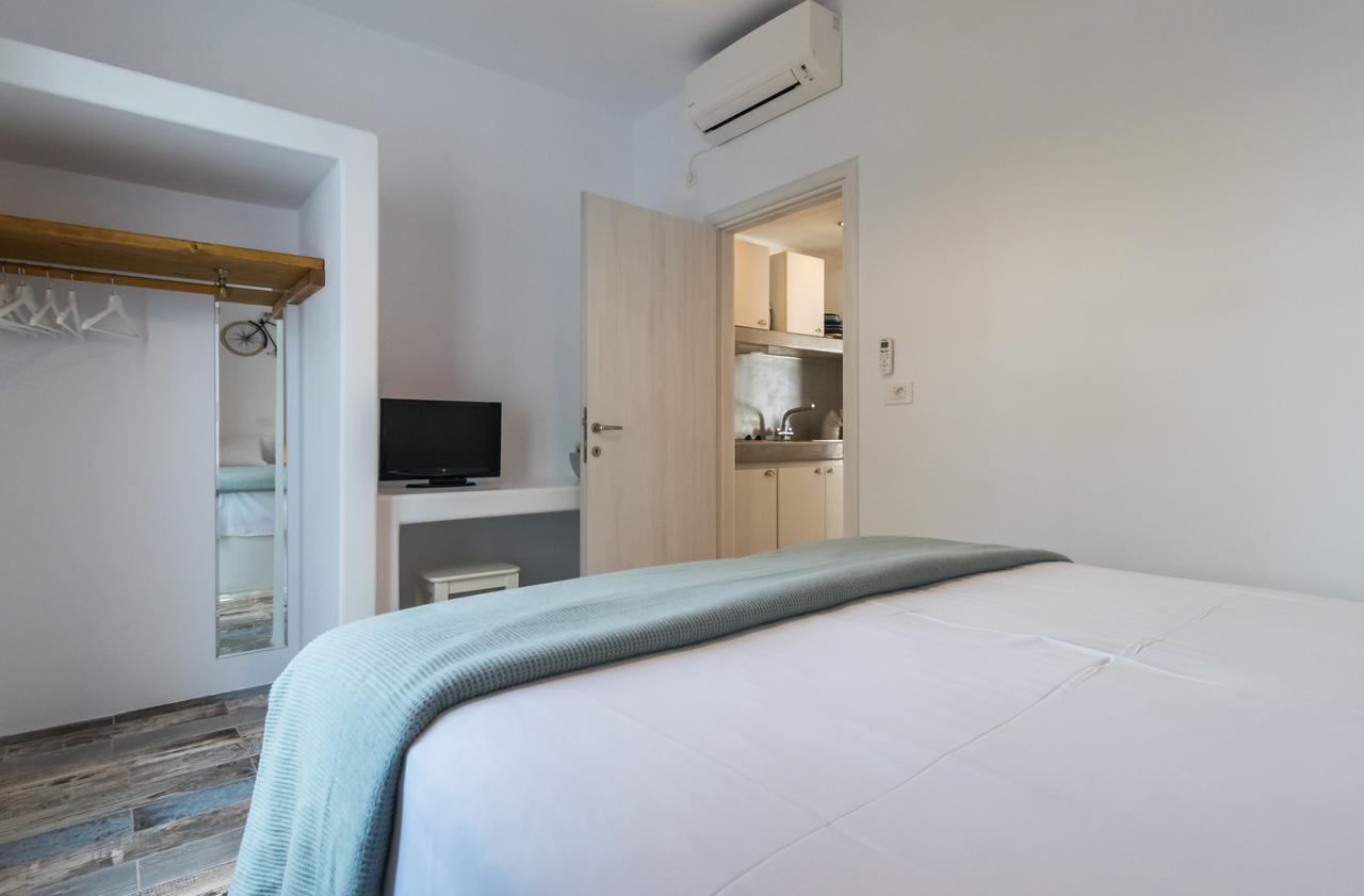 Giannoulis Hotel Adamantas  ภายนอก รูปภาพ